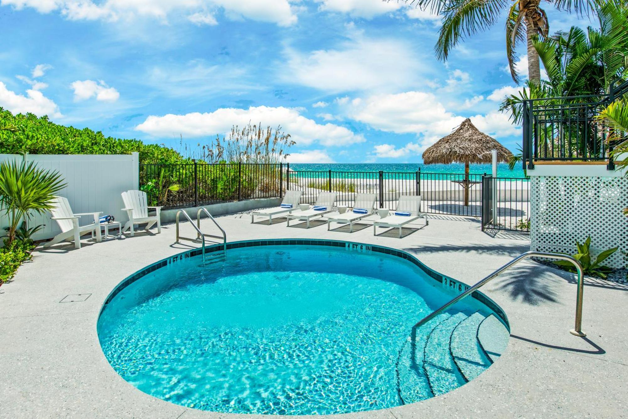 Seabreeze At Anna Maria Island Inn Bradenton Beach Exterior foto